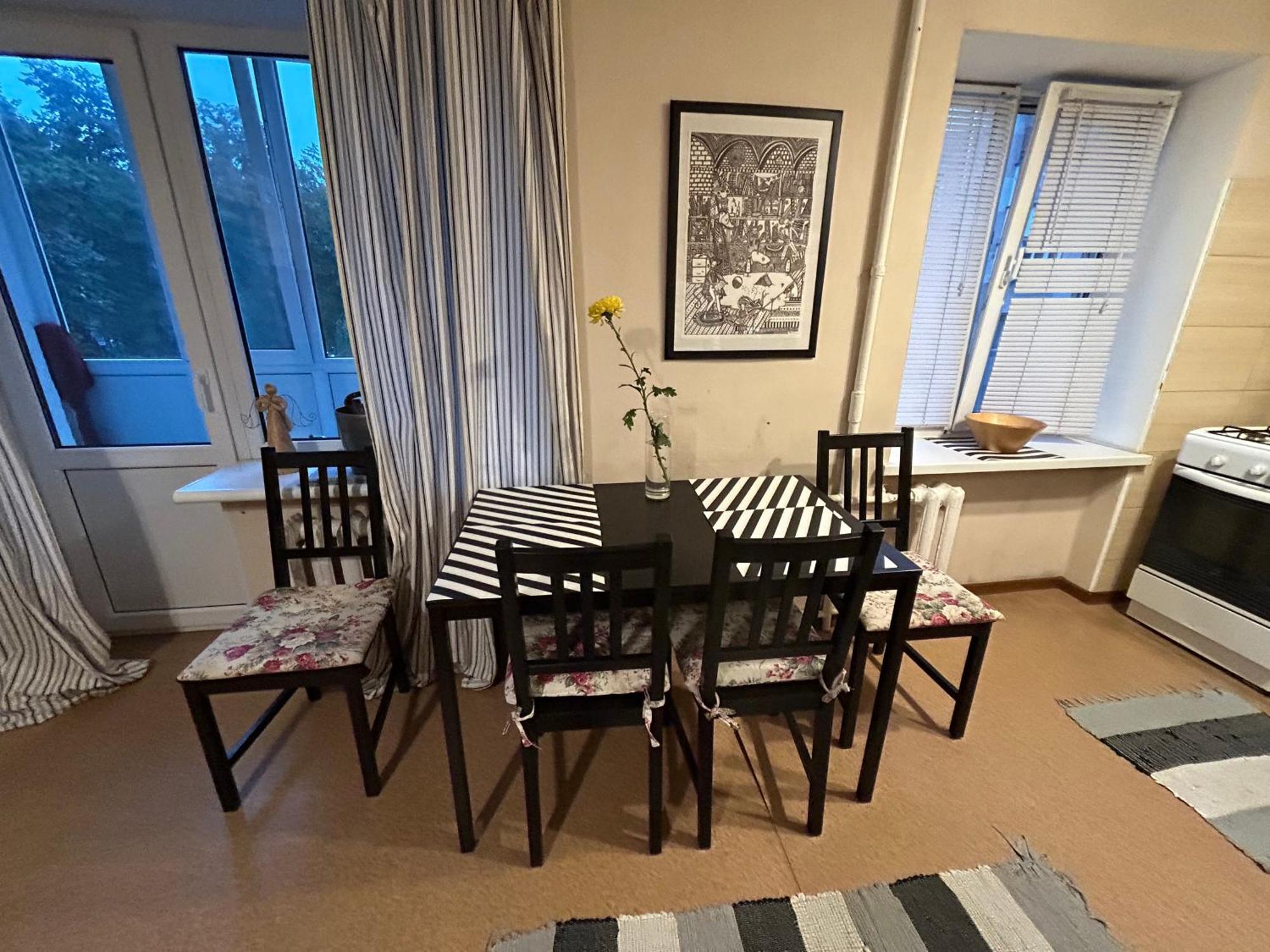 Apartment On Knyahyni Ol'Hy Street 리우네 외부 사진