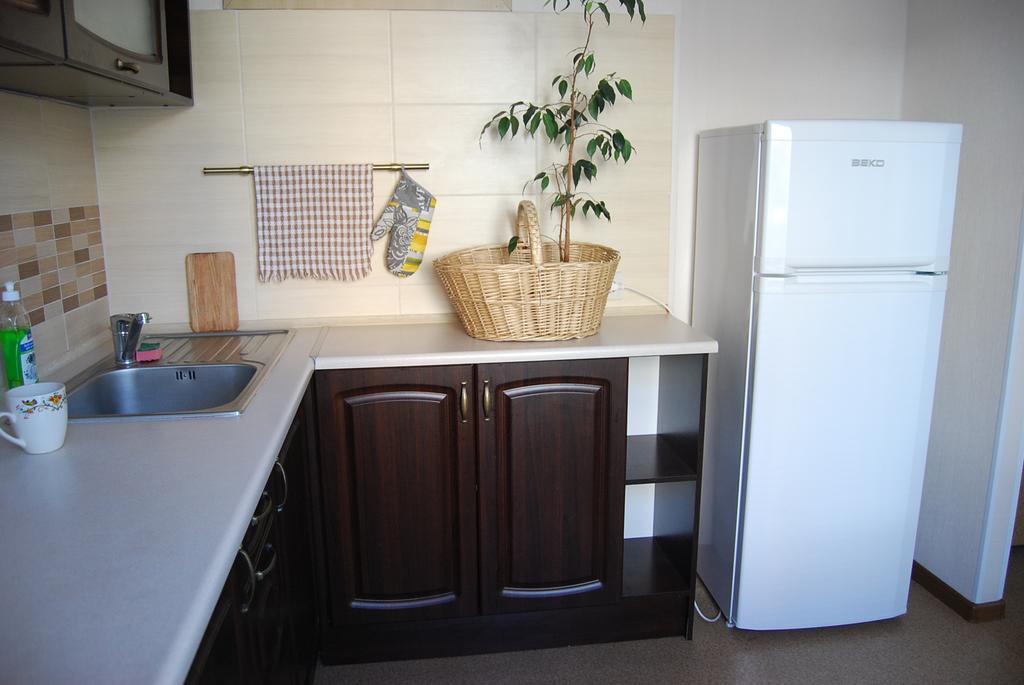 Apartment On Knyahyni Ol'Hy Street 리우네 외부 사진